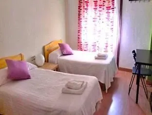 Hostal La Palmera Barselona Hostel