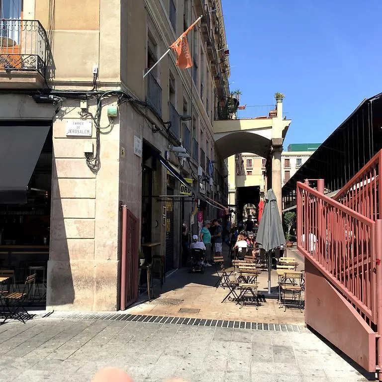 Hostal La Palmera Barcelona Hostel