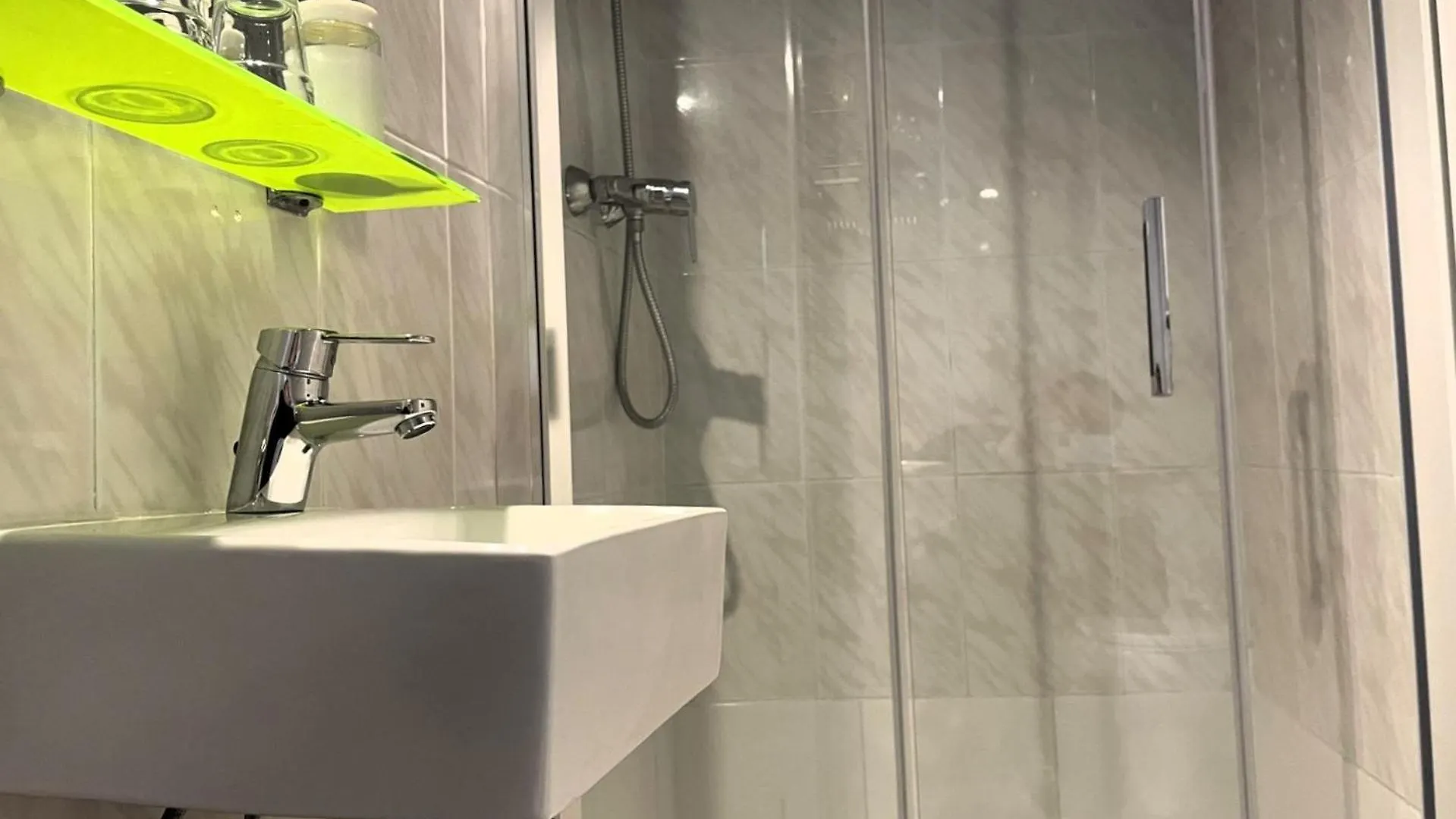 Hostel Hostal La Palmera Barcelona