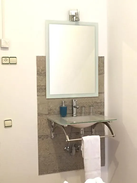 Hostel Hostal La Palmera Barcelona Spanyolország